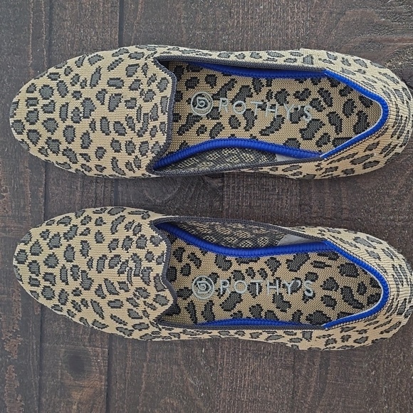 Cheetah Rothy’s Women’s Size W 7.5 - Picture 4 of 8